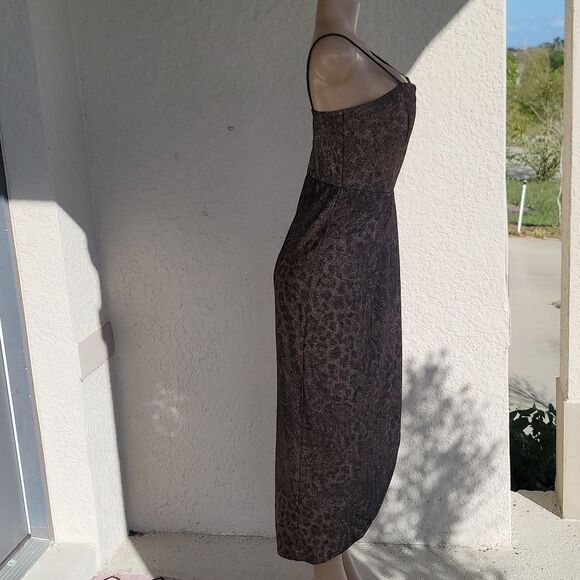 BRAND NEW ALEXA B GOLD ASYMMETRICAL WRAP MIDI DRESS - Picture 5 of 12